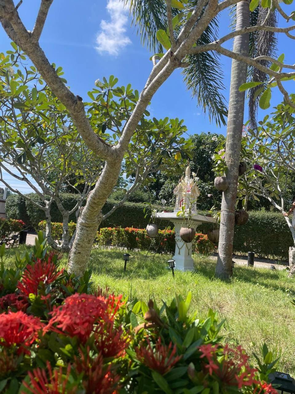 Maikhao Island 2 Hotel Phuket Exterior foto